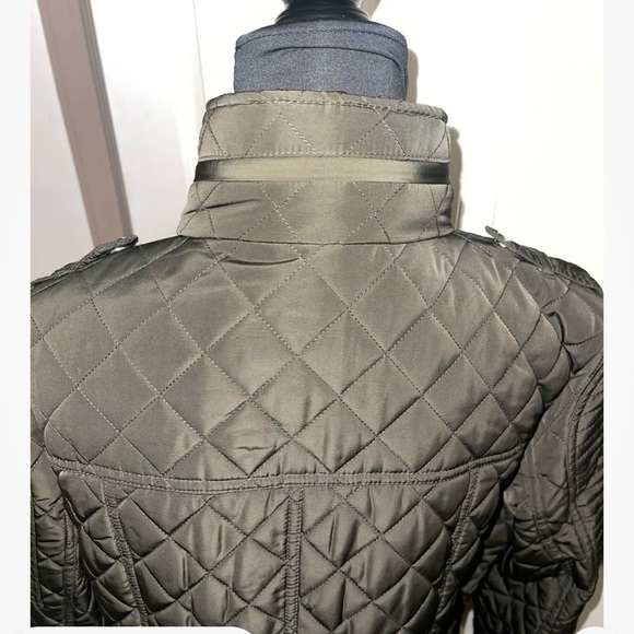 Michael Kors Woman’s Green With Gold Zippers Quilted  Hooded Jacket Size Xl - Picture 5 of 14